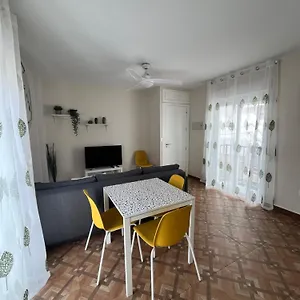 apartamentos-mareabeach.hotelsinnerja.org/